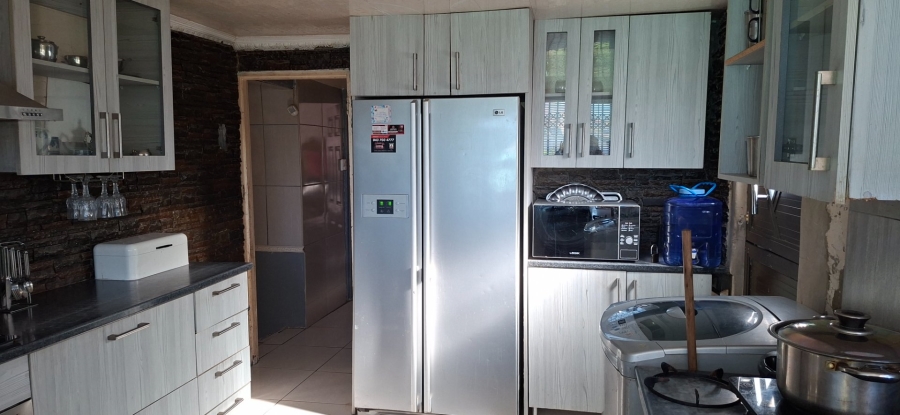 2 Bedroom Property for Sale in Mdantsane Nu 11 Eastern Cape